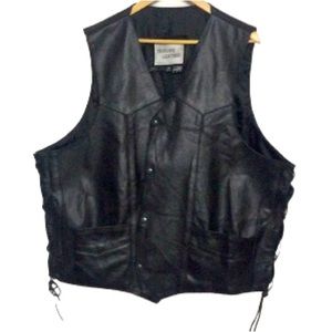 🌞 Genuine Leather Biker Vest w/laced up sides snaps shut. Pockets size 56